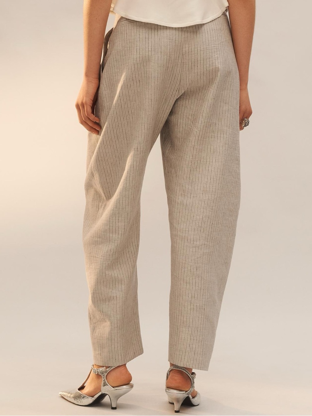 Zara Studio 2026
LIMITED EDITION LINEN BLEND STRIPED PANTS - Picture 4 of 15